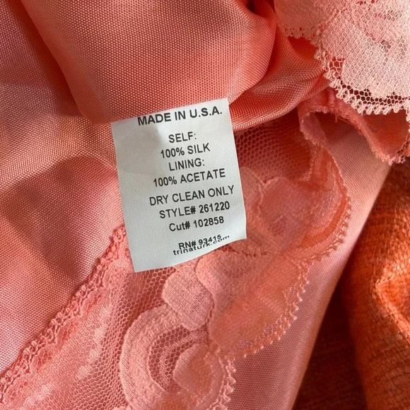 Trina Turk 100% Silk Tweed Mini Skirt | Size 6 - 30" Waist | Coral Sequin Hem - Picture 6 of 6